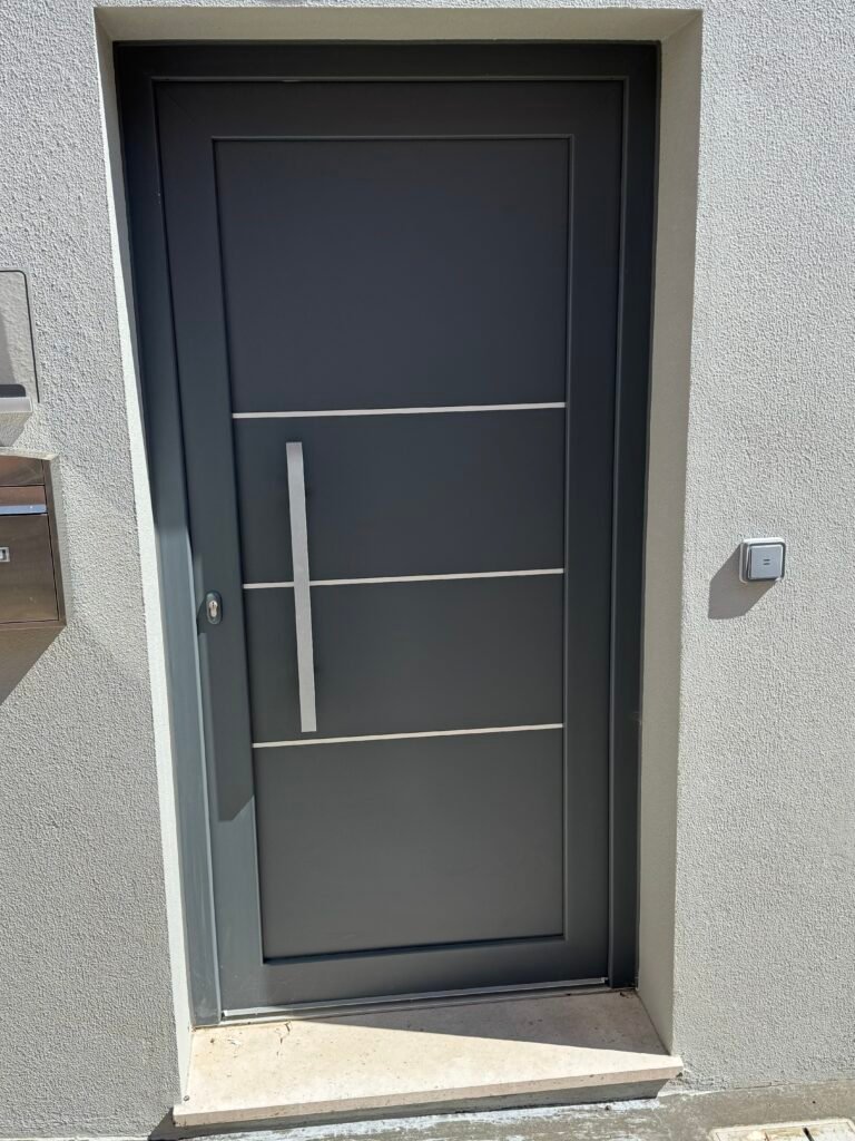 Obra de caixilharia em PVC da Windoor no sotavento algarvio